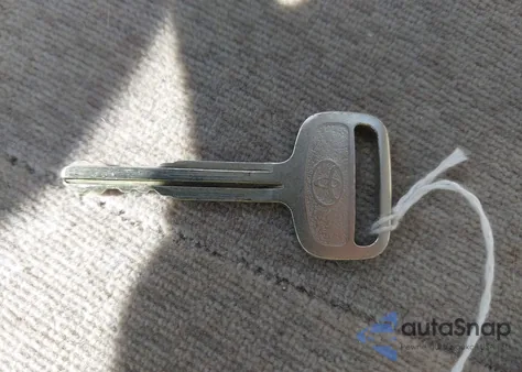 2004 Toyota Corolla Le from USA, damaged, VIN JTDBR32E742032110